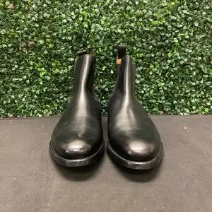 Finsbury | Shoes | Finsbury Fulham Chelsea Boots M3 | Poshmark display picture 1